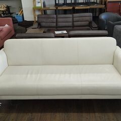 HIKARI　白本革張り応接椅子３点セット『中古良品』の画像