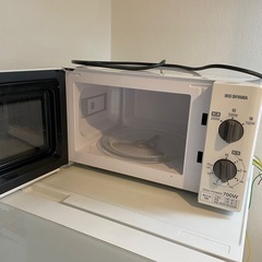 【引っ越しのため処分中】電子レンジお譲りしますの画像