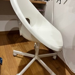 IKEA 椅子　チェアの画像