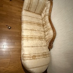 アンティークソファの画像
