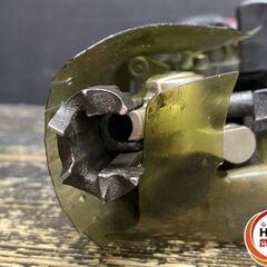 【久留米】【引き取り限定】【中古品】makita マキタ AN931H 高圧 エア釘打機 カラー:レッド 90mm 使用空気圧:1.18-2.26MPa 保護メガネ・説明書・ケース付の画像