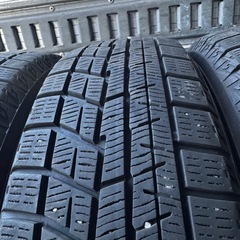 バリ山　YOKOHAMA ヨコハマ　IG60 175/65R15 スタッドレス　タイヤ　2021年製　15インチの画像