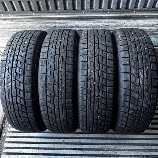 バリ山　YOKOHAMA ヨコハマ　IG60 175/65R15 スタッドレス　タイヤ　2021年製　15インチ