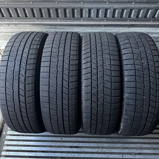 バリ山　DUNLOP ダンロップ　WM03　195/65R15 スタッドレス　タイヤ　2020年製　15インチ