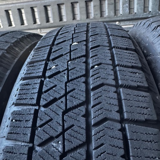 BRIDGESTONE ブリヂストン　ブリジストン　VRX2 165/60R15 スタッドレス　タイヤ　2021年製　15インチ