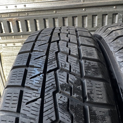 バリ山　YOKOHAMA ヨコハマ　IG70 175/65R15 スタッドレス　タイヤ　2022年製　15インチ
