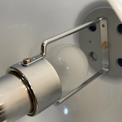 【中古】¥1,500 タッチセンサーライト　ツインバード【II210】の画像