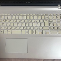 VAIO ノートPC ACアダプター ヘッドフォン付きの画像
