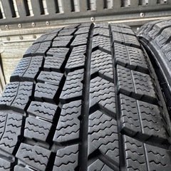 バリ山　DUNLOP ダンロップ　WM02 155/65R14 スタッドレス　タイヤ　2020年〜2022年製　14インチの画像