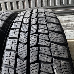 バリ山　DUNLOP ダンロップ　WM02 155/65R14 スタッドレス　タイヤ　2020年〜2022年製　14インチの画像