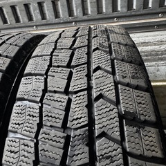 バリ山　DUNLOP ダンロップ　WM02 175/60R16 スタッドレス　タイヤ　2021年製　16インチの画像
