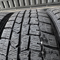 バリ山　DUNLOP ダンロップ　WM02 175/60R16 スタッドレス　タイヤ　2021年製　16インチの画像