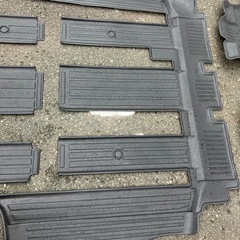 ステップワゴン　RP8 フロアマットの画像