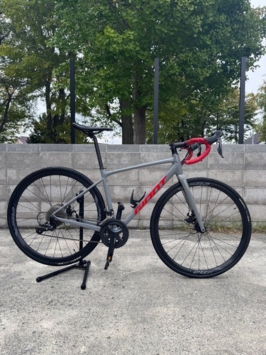 ロードバイク giant contend ar 2020