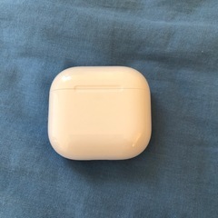 Apple AirPods 第4世代アクティブノイズキャンセリングなしの画像