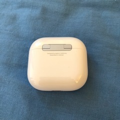 Apple AirPods 第4世代アクティブノイズキャンセリングなしの画像