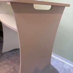 ネイルデスク　ネイルテーブルの画像