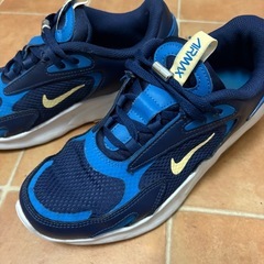 NIKE エアマックス　23.5cmの画像