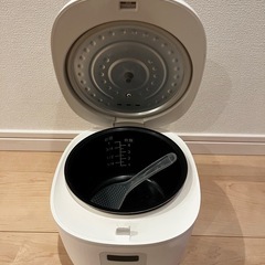 炊飯器の画像