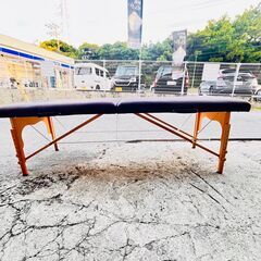 【❗️✨即役立つ✨❗️】✨簡易清掃・現状品❗️折りたたみエステベッド（BEAUTY GARAGE製）カバー付き✨の画像