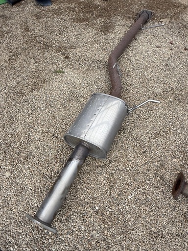 エルグランド52 中間マフラー