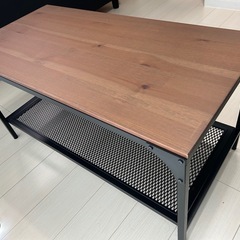 IKEA　FJÄLLBO（フィエルボ） コーヒーテーブル の画像