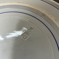 高級大きいお皿2枚の画像