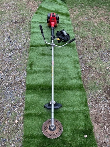 くさかりき草刈機