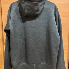 【美品】OAKLEY アウターMサイズの画像