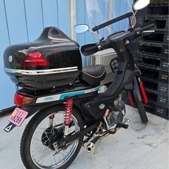 スーパーカブ100 
タイカブ仕様の画像
