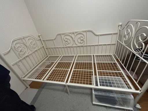 ベッドフレームのみ