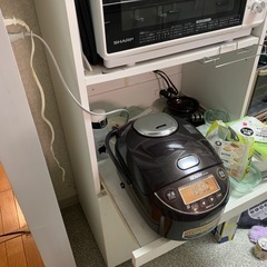 食器棚の画像
