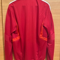 【タグなし新品】adidasジャージ上Mサイズ10/5までの画像