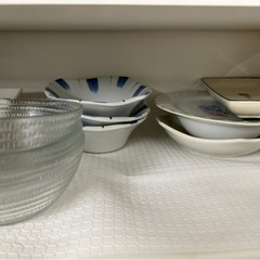 食器棚の画像