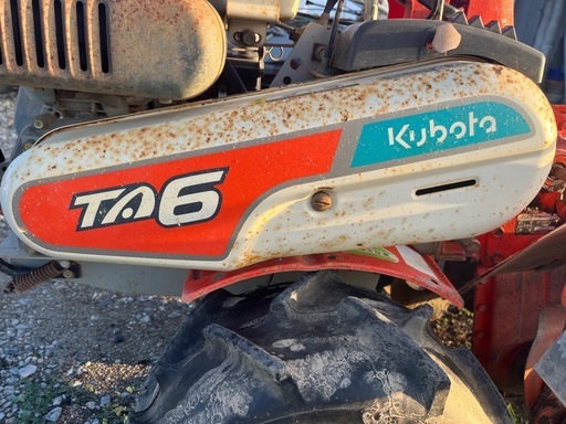クボタ TA6  畝立て機