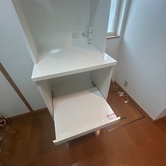 食器棚の画像