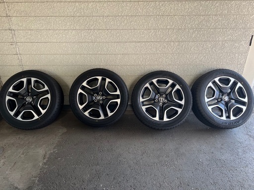 【新車外し】トヨタ RAV4 アドベンチャー純正ホイール
