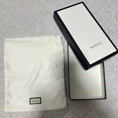 GUCCI 空箱　袋　巾着の画像
