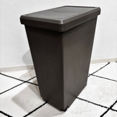30L ゴミ箱の画像