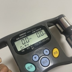 オムロンの体脂肪計です☺️の画像