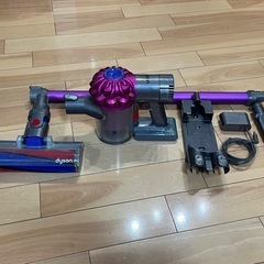 Dyson ダイソン V6 サイクロンクリーナー の画像