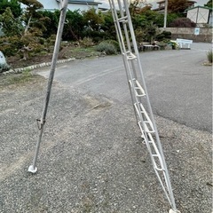 【青森】中古 アルミはしご 園芸　果樹園 りんご　アルミ梯子　アルミ脚立 ７尺　約220センチの画像