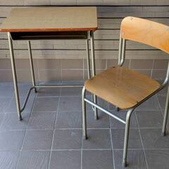 【残り14台】かわいい小学校の机と椅子☆１～１０セット売ります【166～179cm/DAIICHI】中古家具 セット売りでお得・10セットで送料無料の画像