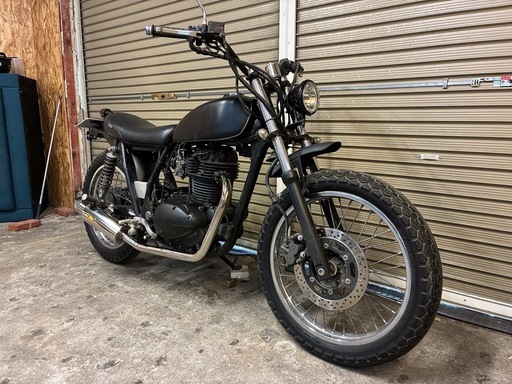 カワサキ　250TR 配送可能　支払いは現金or振り込みも可能