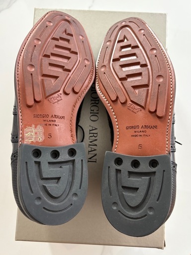 【極美品】GIORGIO ARMANI ジョルジオアルマーニ ウィングチップ レザーシューズ 黒 メンズ