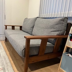 3人掛けソファーの画像