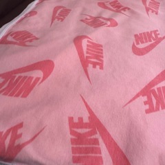 NIKE 薄手ブランケット　中古の画像