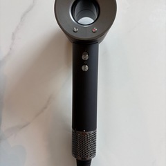 Dyson Supersonic ヘアドライヤーの画像