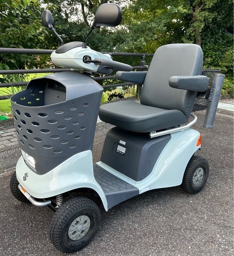 スズキ　セニアカー　ET4D9 2020年製　鳥取県