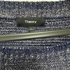 theoryメンズニットの画像